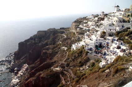 Billiga flyg till Paros
<!--Destination page-->
<script>
$( document ).ready(function() {
try {
if(dataLayer[0].entryType==='newsletter' && dataLayer[0].section==='DestinationGuide.Air') {
$('#contentPageMain').find('#pageList').prependTo('#headAndContent');
$('#pageHeader1').prependTo('#headAndContent');
$('#headAndContent .back-button-contributor').css('margin-top','-35px');
}
}
catch(e) {
    console.log(e);
}

try {
if(dataLayer[0].entryType==='newsletter' && dataLayer[0].section==='DestinationGuide.Air') {
$('#mainPageImageDiv').prependTo('#leftPane').append('<br /><br />');



}
}
catch(e) {
    console.log(e);
}

});

var extraProductsTimeout =  setInterval(function(){
	if($('.holidayDealsListView') !== null && $('.holidayDealsListView').length > 0) {
		$('.raligntxt.holidayPrice').find('.right').css('font-size','20px');
		$('.right.pr4').find('.b-button').addClass('eti-button').css('font-size','14px').css('padding-top','5px');
		clearInterval(extraProductsTimeout);
	}
},500);
</script>
